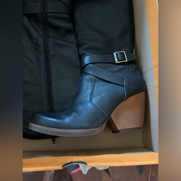 Kork Long Black Boots - Picture 5 of 9